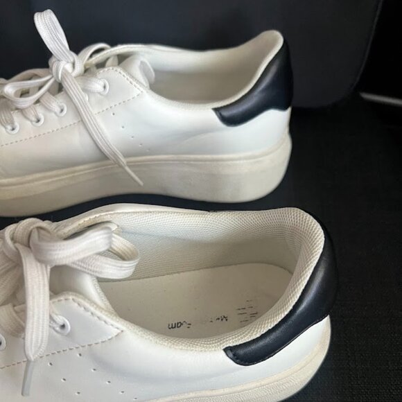 Time and Tru White Chunky Lace Up Athletic Tennis Sneaker Shoes Size 9 - Picture 5 of 16
